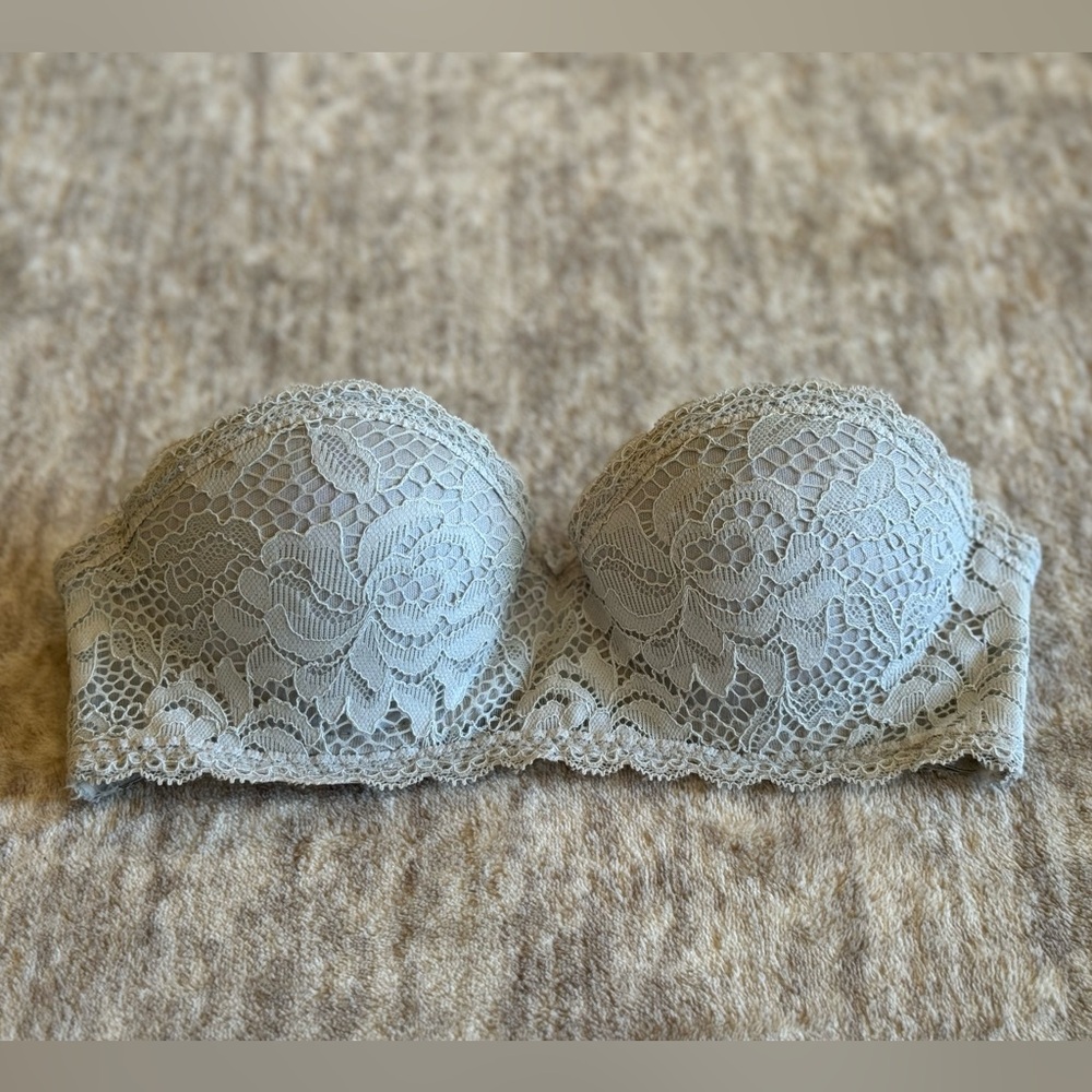 Size 32A strapless grey lace bra